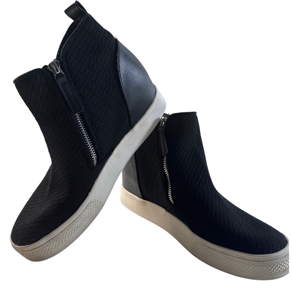 Steve Madden Women's Unisex 7.5  Black High top Bootie‎ Side Zip Sneakers Casual
